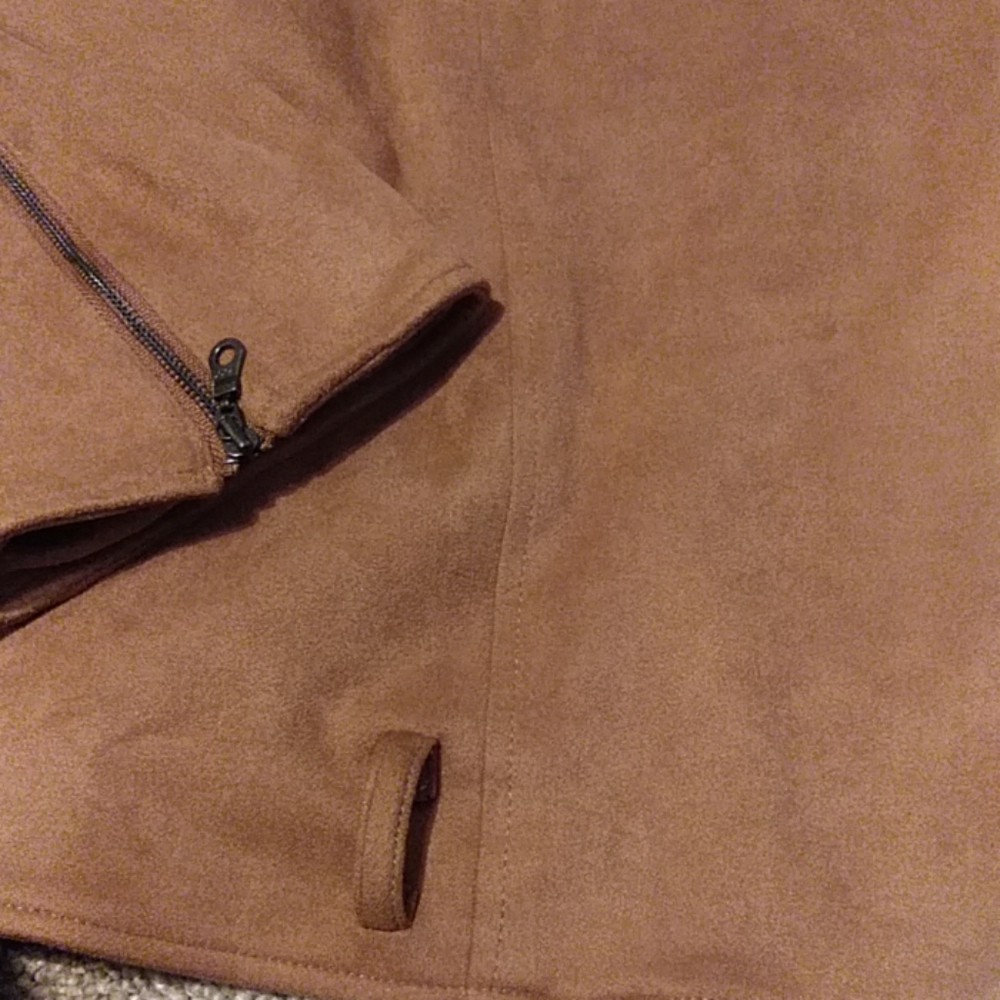 Jacket - Picture 4 of 5